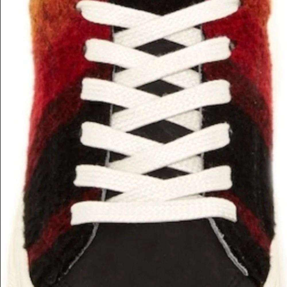 MODERN VINTAGE OMBRÉ SNEAKER NWT